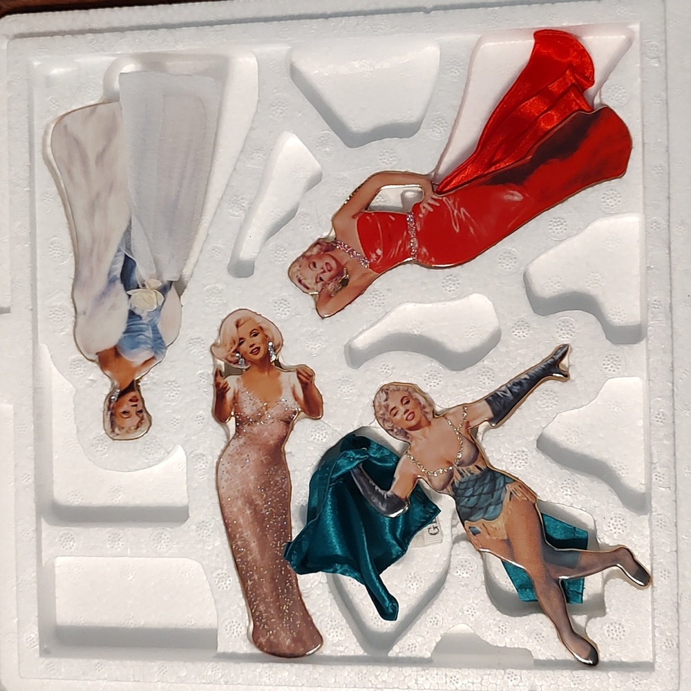 The Glamorous Miss Monroe Ornament Collection